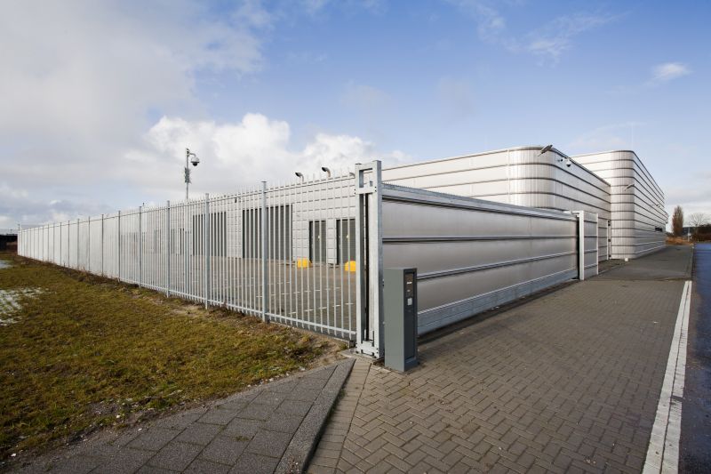 Commercial Fence Painting in Clearwater, FL